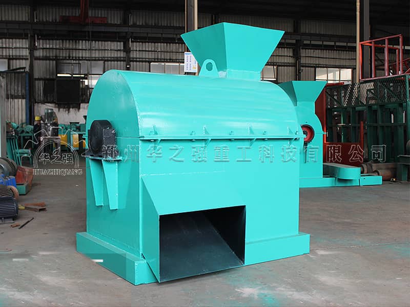 半濕物料粉碎機結(jié)構(gòu)及工作原理簡介